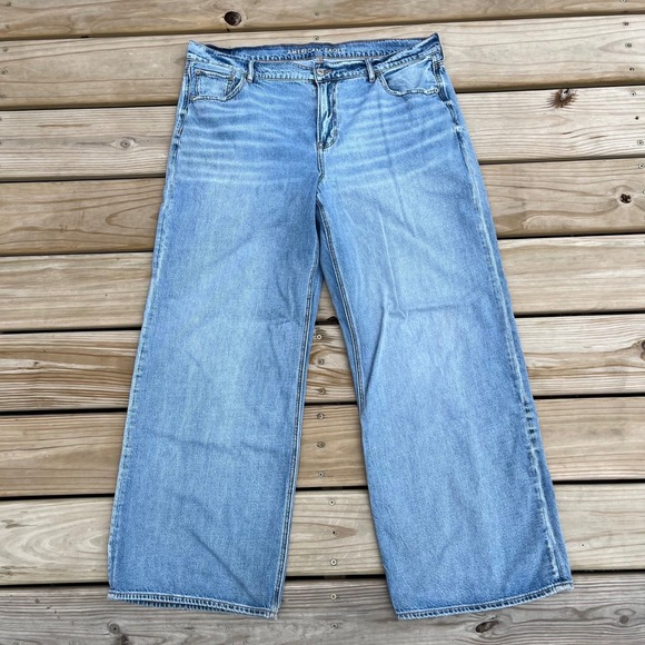 American Eagle Outfitters Denim - American Eagle Jeans Low Rise Skater Wide Leg Light Wash 100% Cotton Size 16